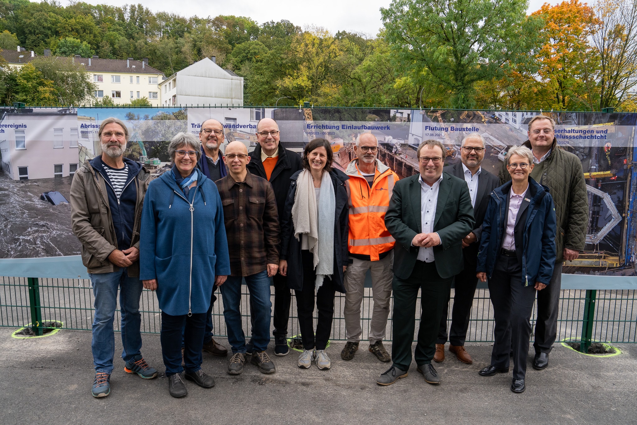 Feierliche Einweihung mit Ministerium und Bezirksregierung Feierliche Einweihung mit Ministerium und Bezirksregierung