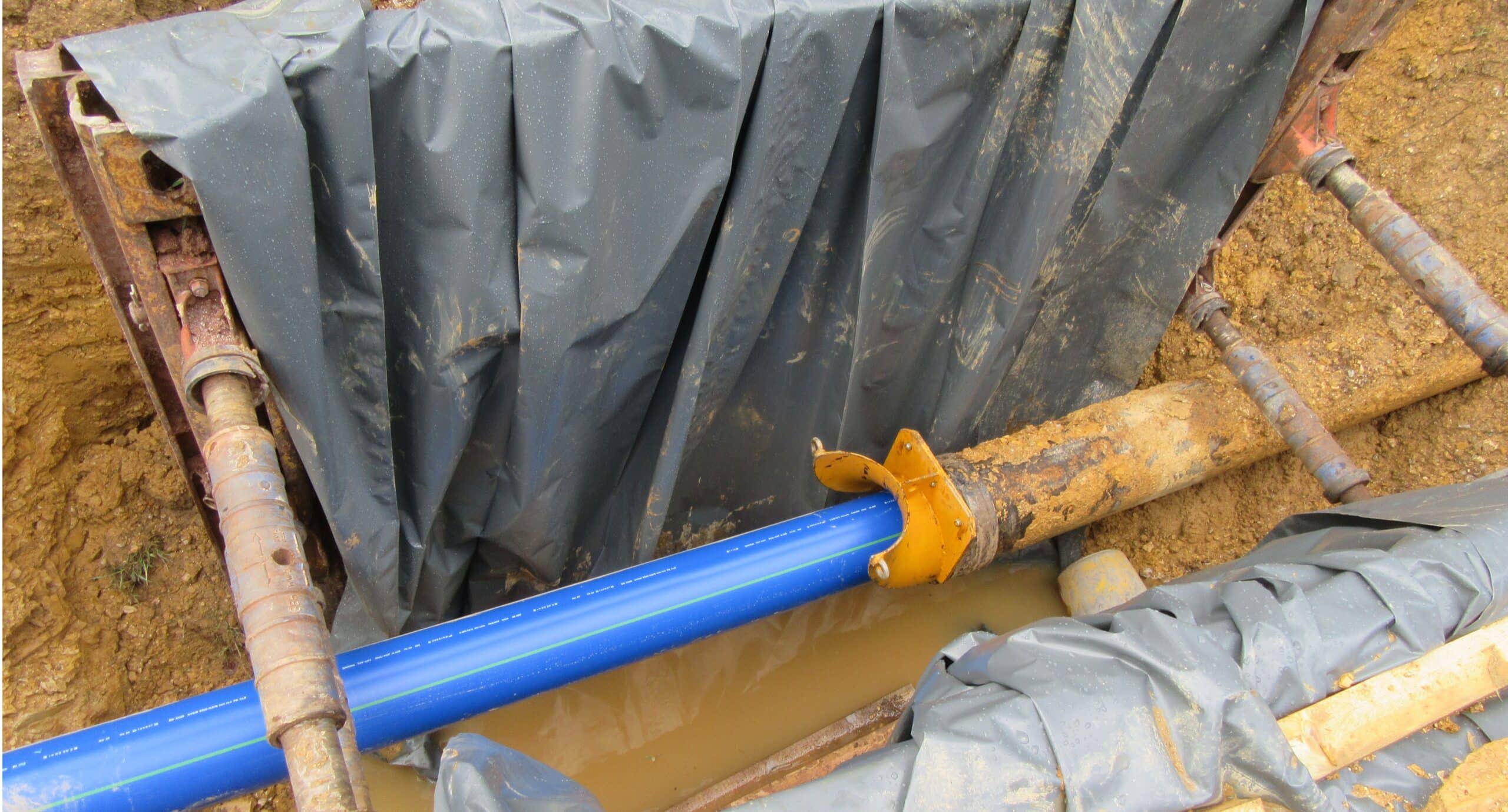 Leitungssanierung durch Rohreinzug