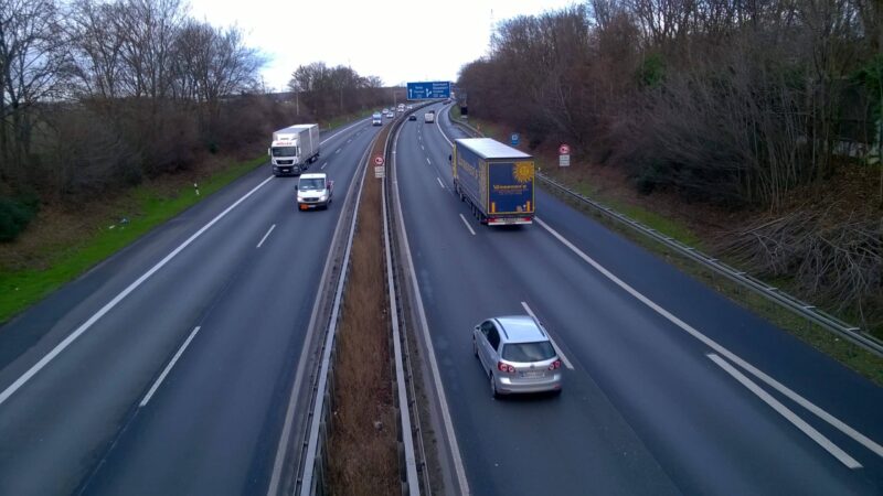 Auftrag für 8 Regenwasserbehandlungsanlagen an der A52/A61